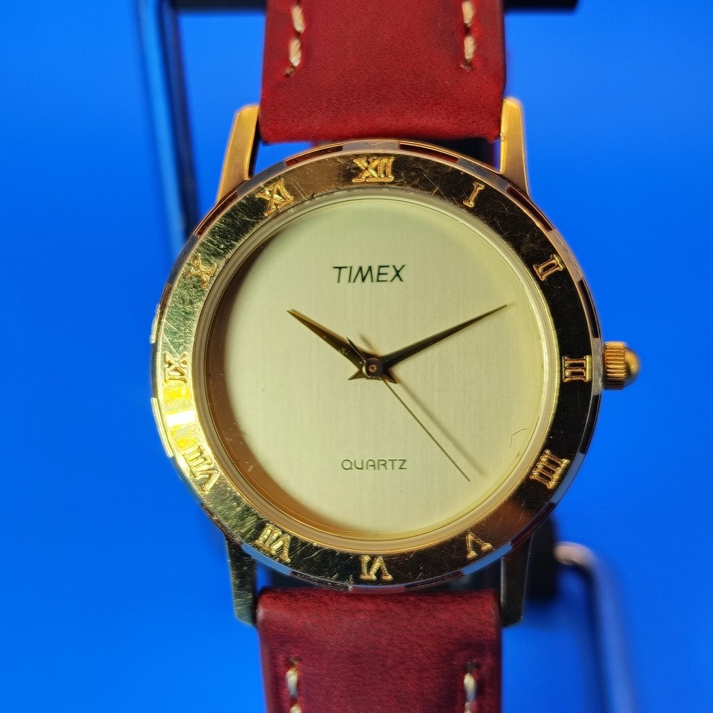 Vintage 1995 Timex Roman Numeral Mens Unisex 32mm Quartz Dress Watch New Strap